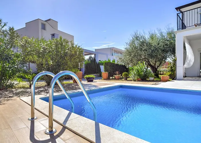 Appartement File-1 By Interhome